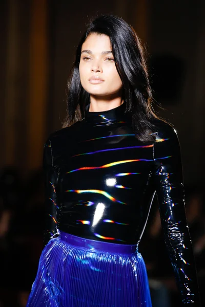 Look 63